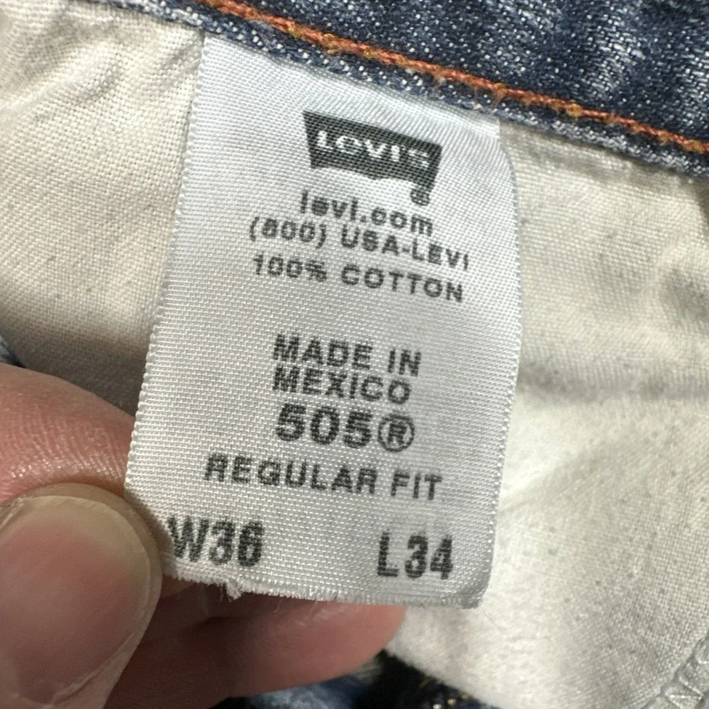 Levi's Y2K 505 Men's Relaxed Fit Faded Denim Jeans Size 36x34(34x33) Whiskered